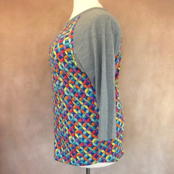 LulaRoe Colorful Randy Top  Size 3XL - Picture 4 of 7
